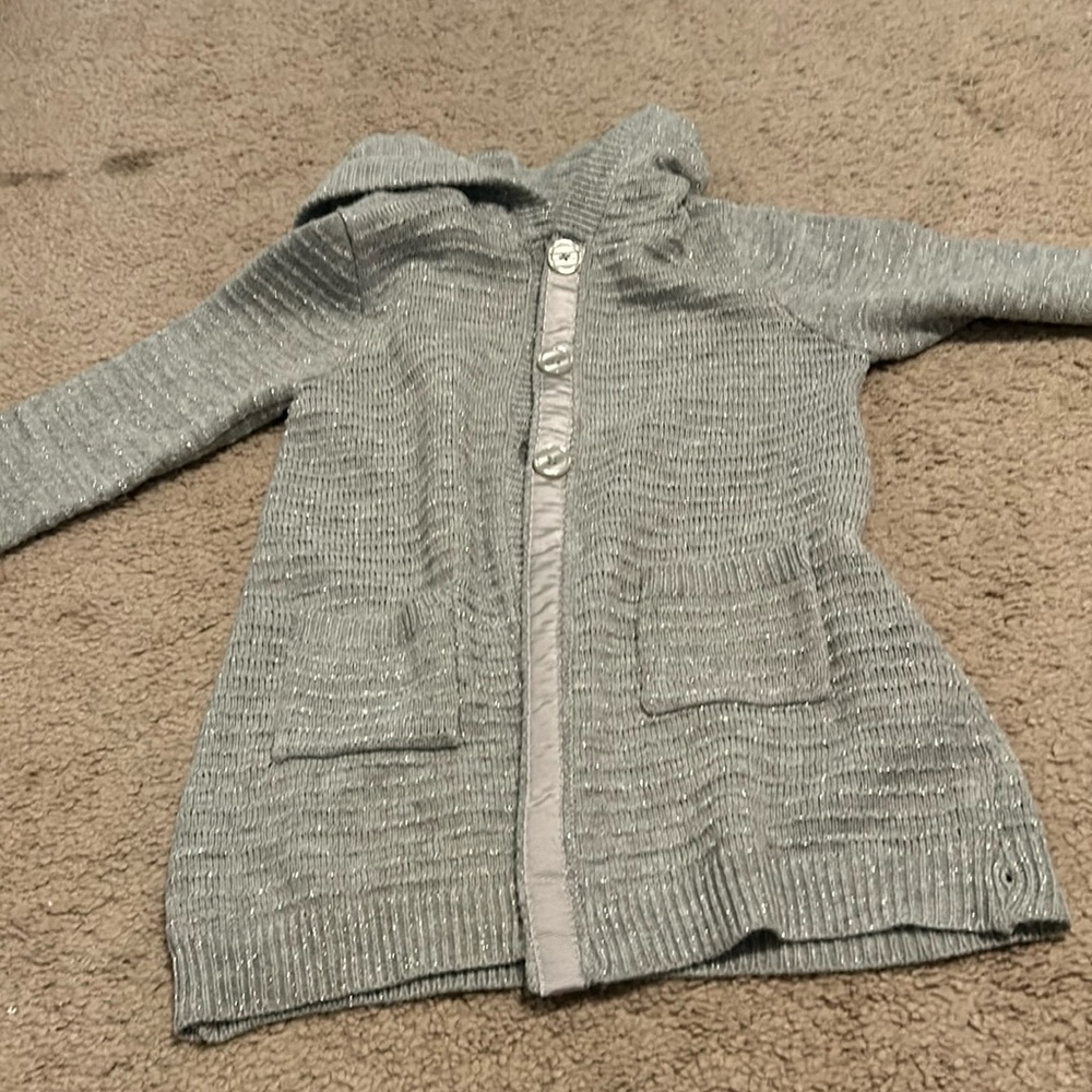 Girls size 6 Sweater
